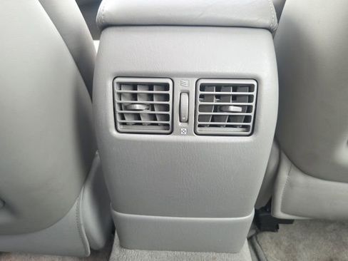 Used 2004 Lexus ES 330 FWD image 15