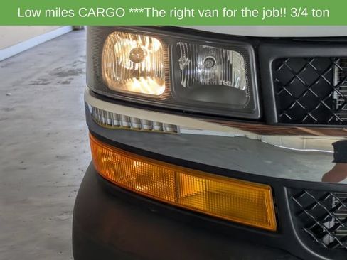 Used 2025 Chevrolet Express 2500 w/ Driver Convenience Package RWD image 10