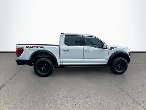 Used 2025 Ford F150 Raptor AWD/4WD image 8