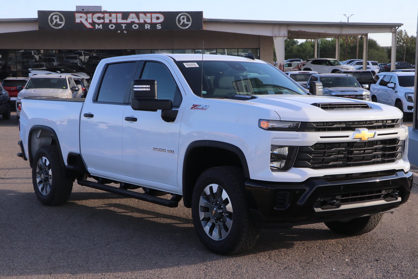 New 2026 Chevrolet Silverado 2500 Custom w/ Custom Value Package AWD/4WD image 1