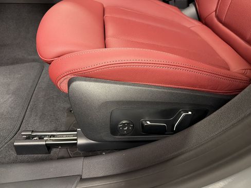 Used 2026 BMW 430i w/ M Sport Package RWD image 13