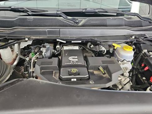 Used 2024 RAM 3500 Laramie w/ Night Edition AWD/4WD image 29