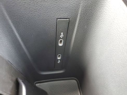 New 2026 Volkswagen Tiguan SEL R-Line image 22