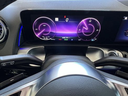 Certified 2024 Mercedes-Benz EQB 300 4MATIC image 23