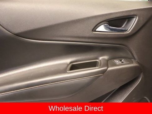 Used 2018 Chevrolet Equinox Premier AWD/4WD image 28