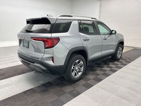 Certified 2025 GMC Terrain Elevation w/ Elevation Premium Package AWD/4WD image 9