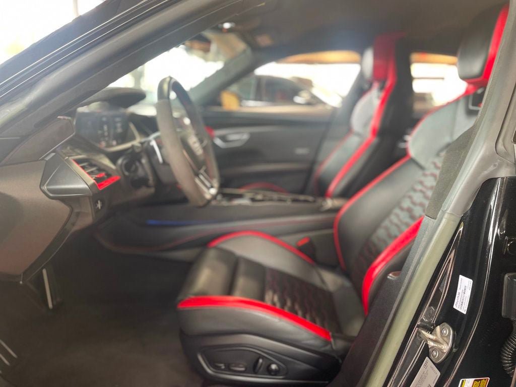 Used 2023 Audi RS e-tron GT AWD/4WD image 25