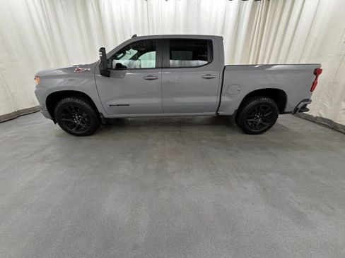 Used 2024 Chevrolet Silverado 1500 RST AWD/4WD image 3