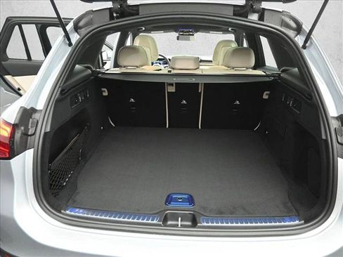 New 2026 Mercedes-Benz GLC 300 4MATIC image 23