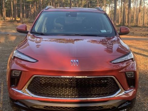 Certified 2024 Buick Encore GX Sport Touring image 7