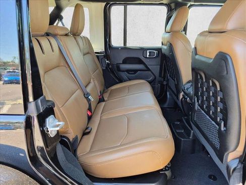 Used 2023 Jeep Wrangler Unlimited Rubicon 4xe w/ Safety Group AWD/4WD image 20