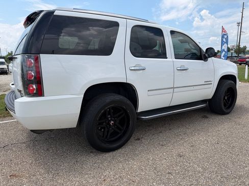 Used 2014 GMC Yukon Denali AWD/4WD image 6