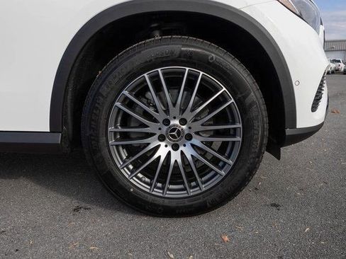 New 2026 Mercedes-Benz GLC 300 GLC 300 image 11