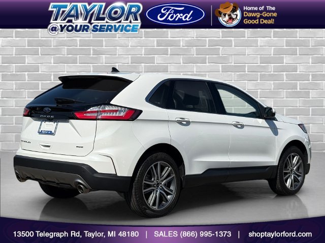 Certified 2024 Ford Edge Titanium AWD/4WD image 3
