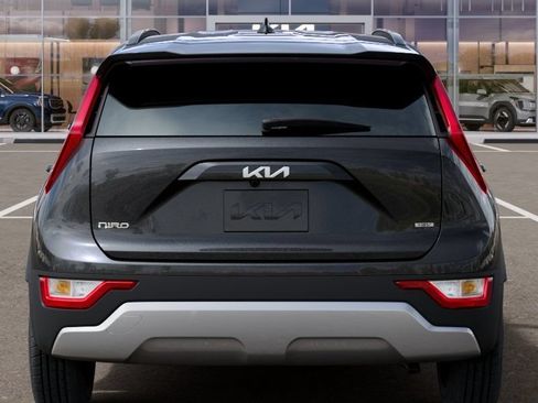 New 2026 Kia Niro EX FWD image 14