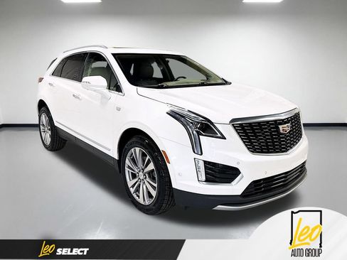 Used 2023 Cadillac XT5 Premium Luxury w/ Platinum Package AWD/4WD image 5