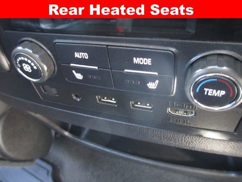 Used 2017 Chevrolet Suburban LT AWD/4WD image 29