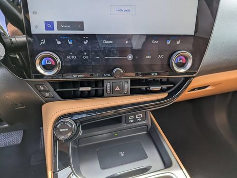 Used 2024 Lexus NX 350h AWD w/ Vision Package image 27