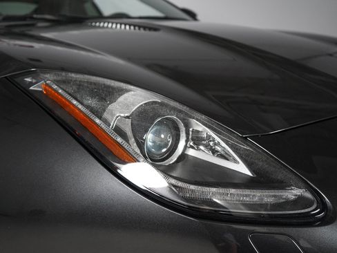 Used 2015 Jaguar F-TYPE S RWD image 30