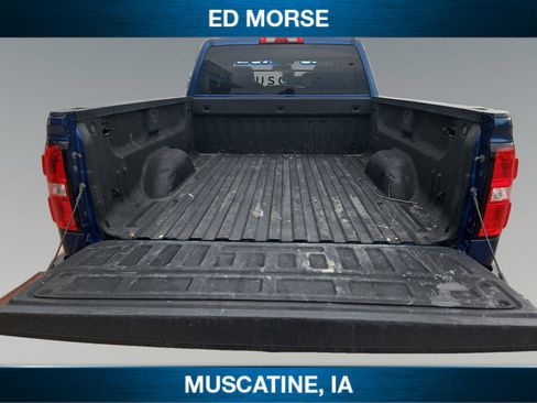 Used 2019 GMC Sierra 1500 SLE w/ SLE Value Package AWD/4WD image 18