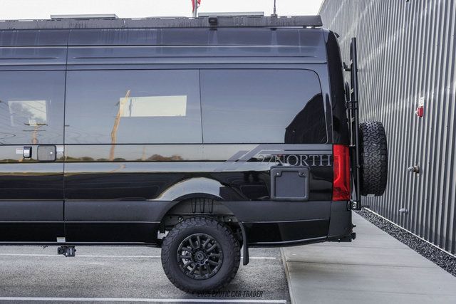 Used 2024 Mercedes-Benz Sprinter 2500 image 5