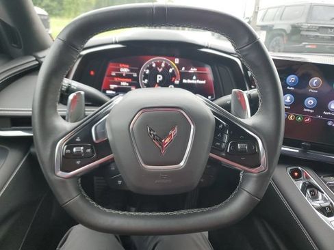 Used 2023 Chevrolet Corvette Stingray Preferred Cpe w/ Z51 Performance Package RWD image 23