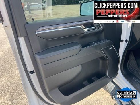 Used 2024 Chevrolet Silverado 1500 LTZ AWD/4WD image 11