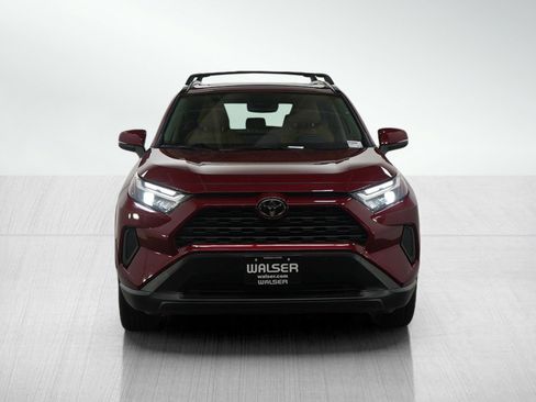 Used 2025 Toyota RAV4 XLE image 8
