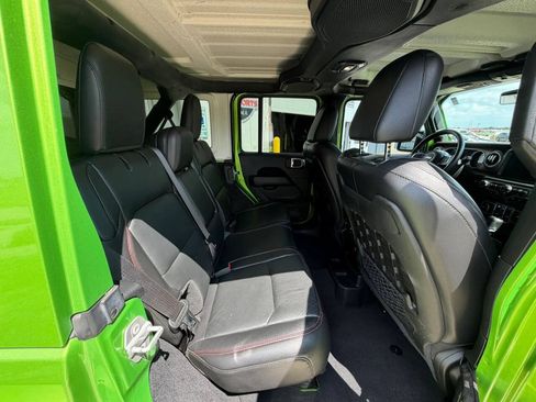 Used 2018 Jeep Wrangler Unlimited Rubicon AWD/4WD image 22