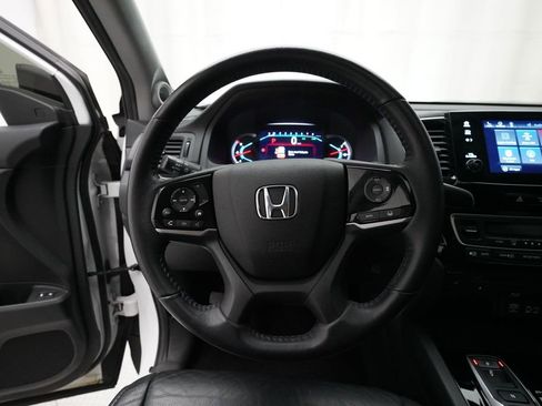 Certified 2021 Honda Pilot Touring image 4