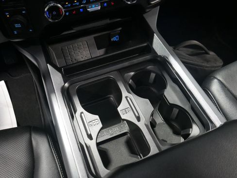 Certified 2024 Ford F250 Lariat w/ Lariat Ultimate Package image 24