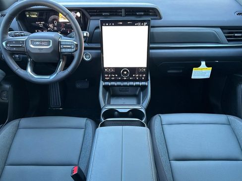 New 2026 GMC Terrain AT4 w/ Convenience Package III AWD/4WD image 13