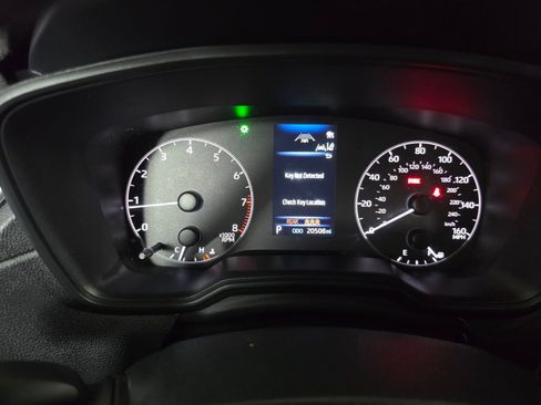 Used 2023 Toyota Corolla Cross LE image 31