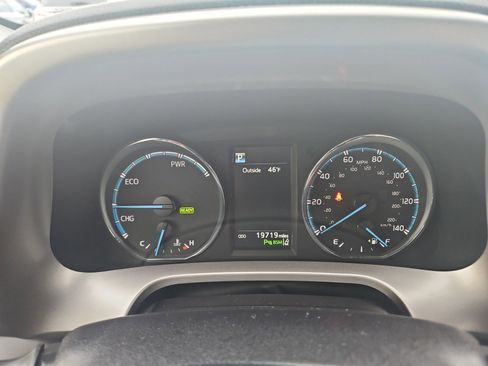 Used 2018 Toyota RAV4 Limited image 17