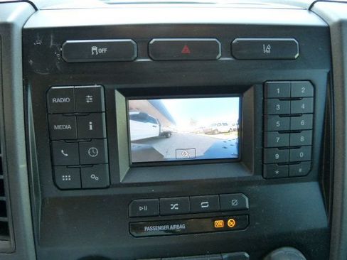 Used 2021 Ford F250 XL w/ Power Equipment Group RWD image 40