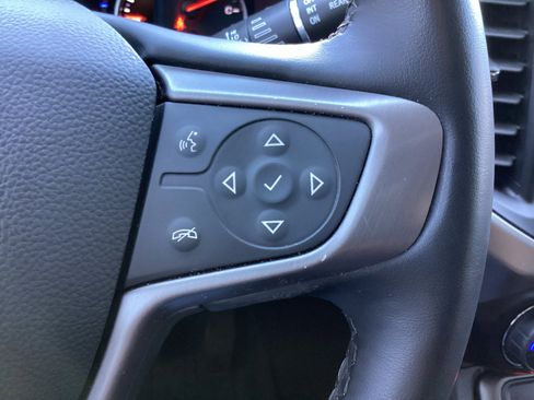 Used 2023 GMC Acadia AT4 w/ Technology Package image 20