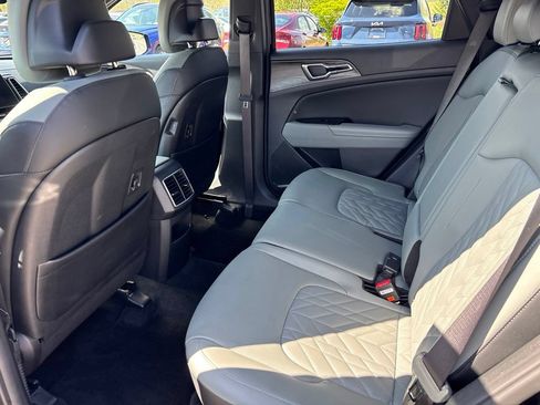 Used 2023 Kia Sportage X-Line w/ X-Line Premium Package AWD/4WD image 17