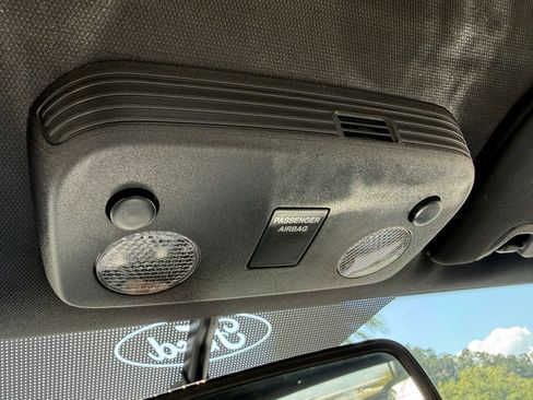 Used 2017 Ford Mustang GT Premium w/ Equipment Group 401A image 40