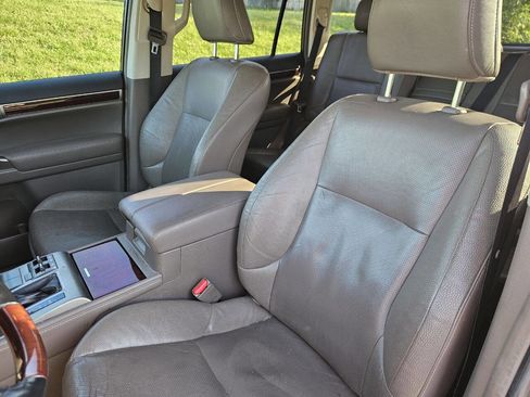 Used 2016 Lexus GX 460 w/ Premium Package image 10