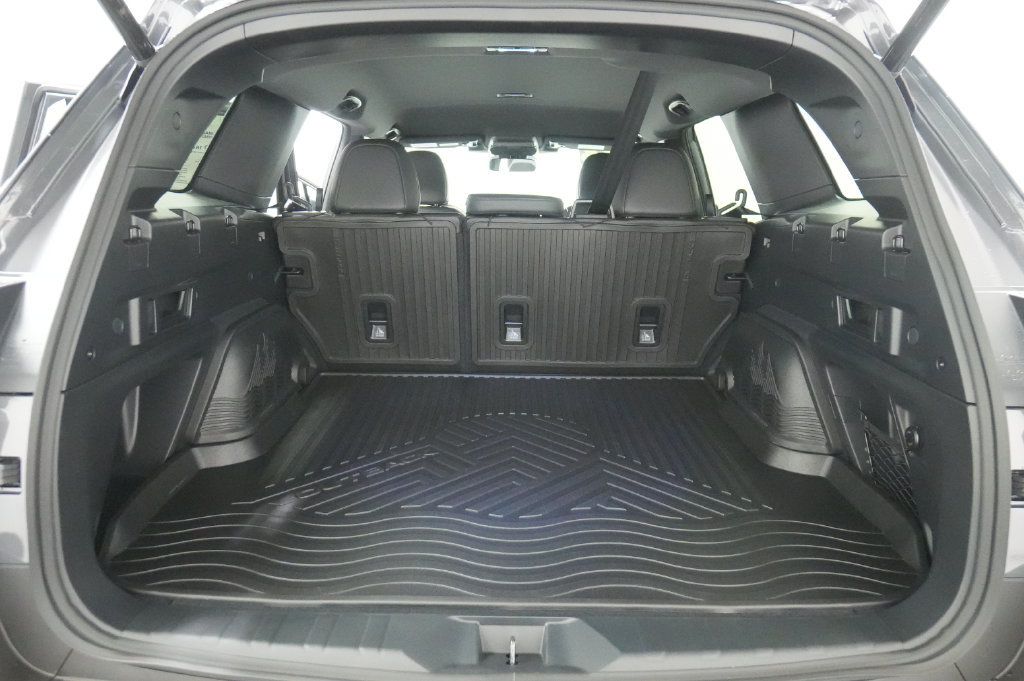 Used 2026 Subaru Outback Premium AWD/4WD image 19