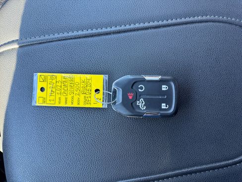 Used 2023 Chevrolet Silverado 2500 LTZ w/ LTZ Plus Package image 32