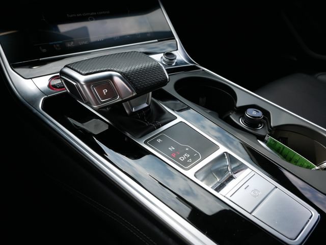 Used 2022 Audi RS 7 Sportback AWD/4WD image 21