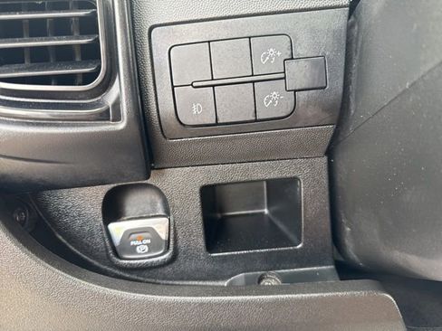 Used 2024 RAM ProMaster 3500 w/ Delivery Van Package image 11