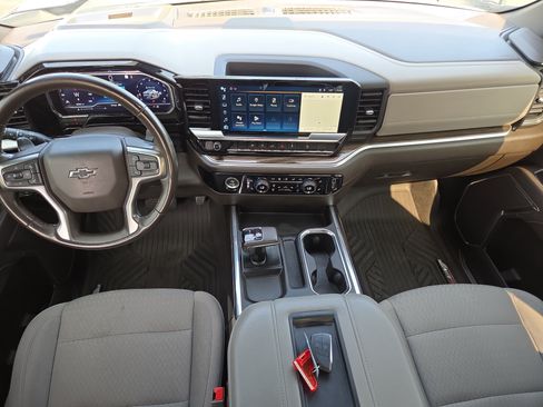 Certified 2022 Chevrolet Silverado 1500 RST AWD/4WD image 20