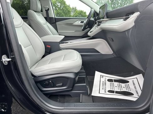 New 2026 Ford Explorer Active w/ Active Comfort Package AWD/4WD image 51