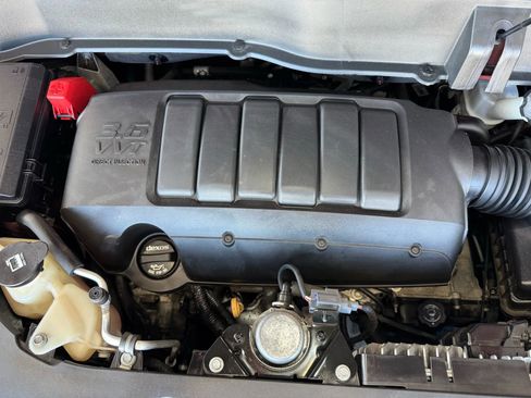 Used 2017 GMC Acadia Limited SLT image 51