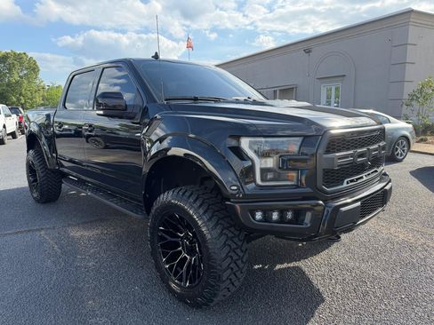 Used 2020 Ford F150 Raptor w/ Equipment Group 802A Luxury AWD/4WD image 4