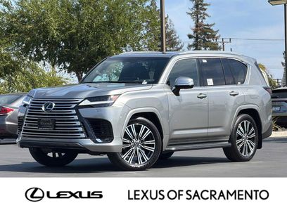 New 2026 Lexus LX 600 4WD w/ Luxury Package