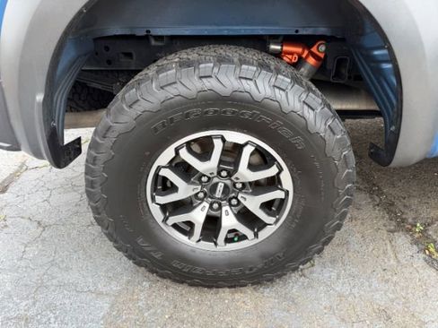 Used 2020 Ford F150 Raptor w/ Equipment Group 802A Luxury image 10