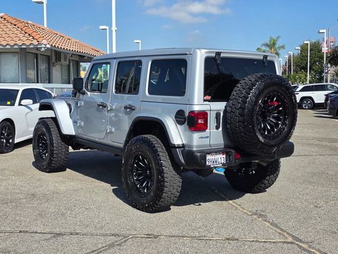 Used 2024 Jeep Wrangler Unlimited Rubicon 4xe AWD/4WD image 6